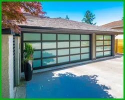 Master Garage Door Service Long Island City, NY 516-740-3752